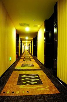 One Plus One Business Hotel Guangzhou Exterior photo